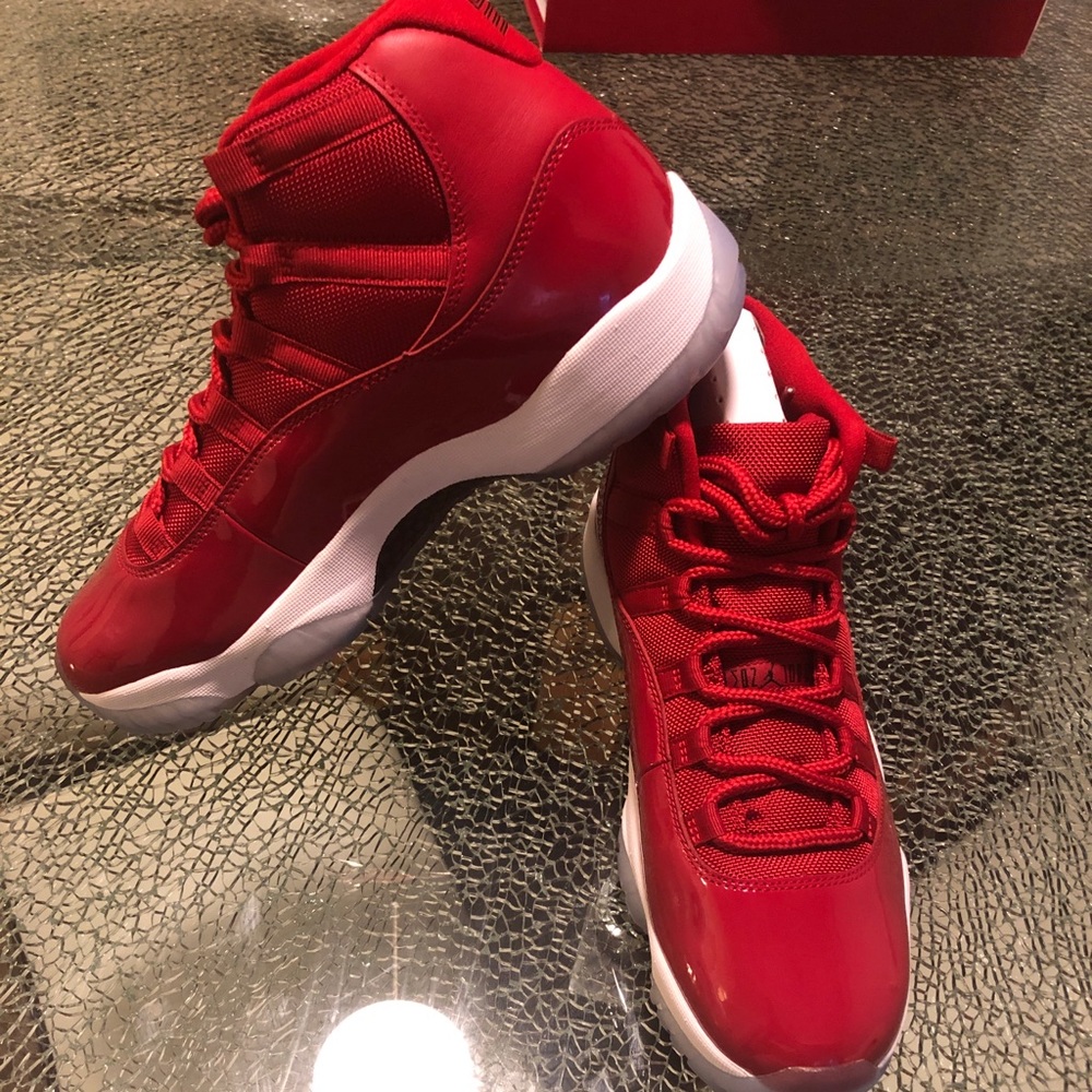 Air Jordan 11 Retro